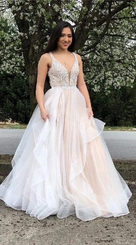 Women's Sports Apparel Elegant Light Champagne Ball Gown Prom Dress