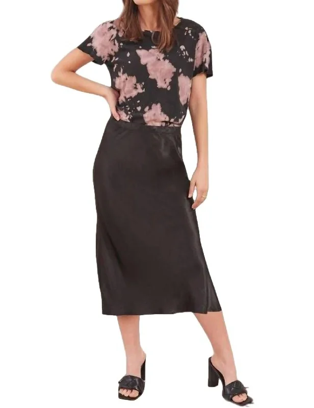 Women's Transitional Outfit Dorit Silky Slip Skirt In Black