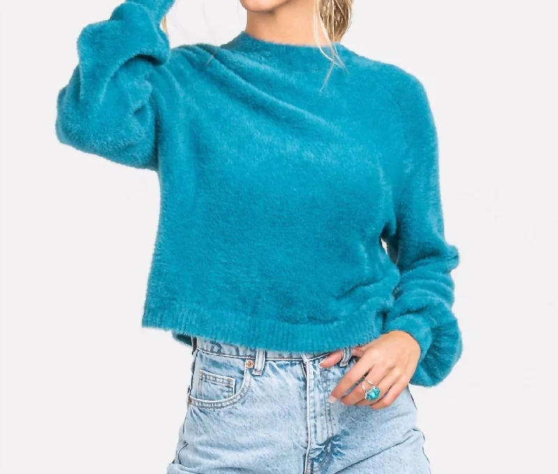 Women's Clothing And Garments Sets Cropped Feather Knit Sweater In Dragon Fly