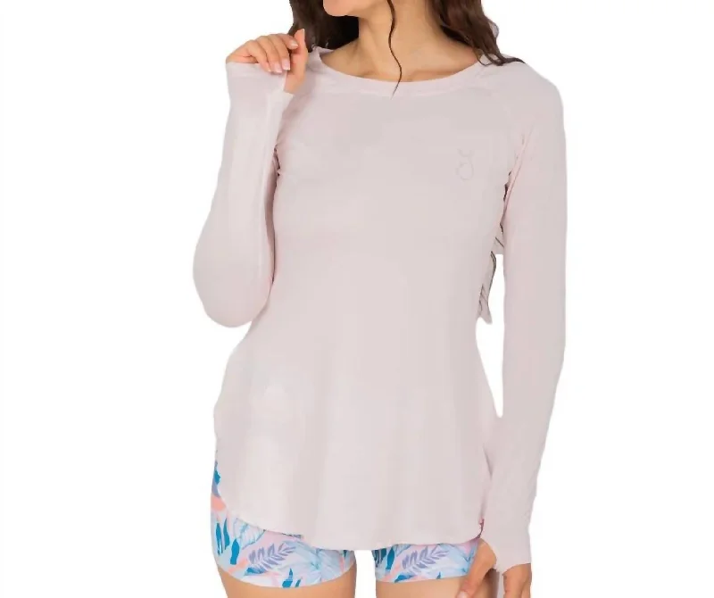 Women's Vacation Outfit Solid Flowy Performance Top In Baby Pink