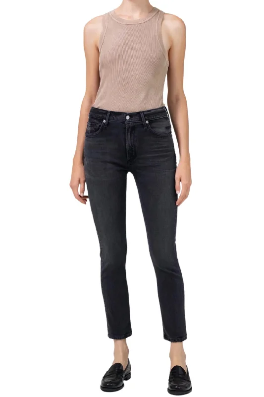 Online Clothing Boutiques Ella Mid Rise Crop Jeans In Film Noir