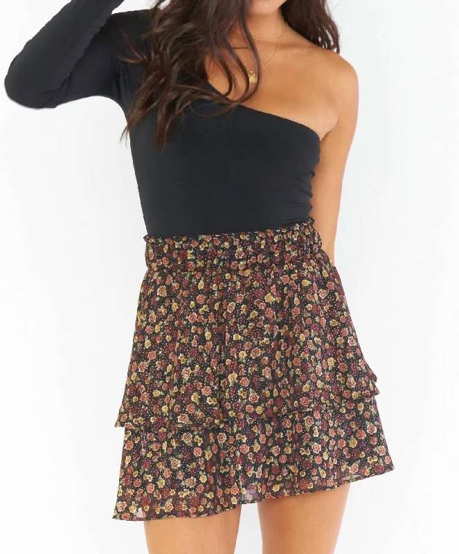 Women's Plus-Size Outfit Aiden Mini Skirt In Midnight Floral