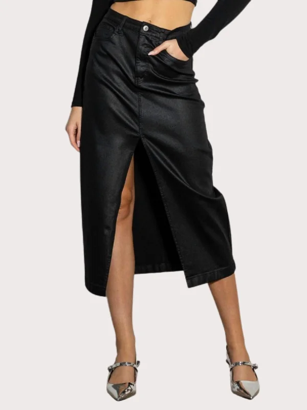 Women's Relaxed Outfit Front Slit Midi Coated Skirt In Black