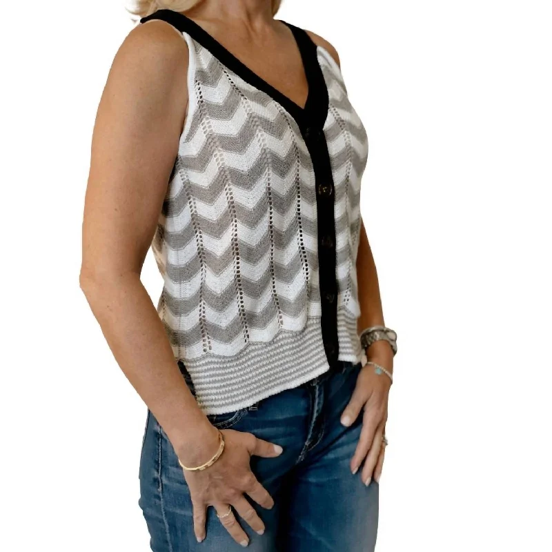 Chic Women's Clothing Zig Zag Sweater Tank In Grey Combo