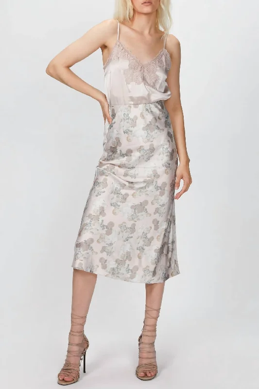 Women's Party Outfit Aviva Skirt In Floral Blur