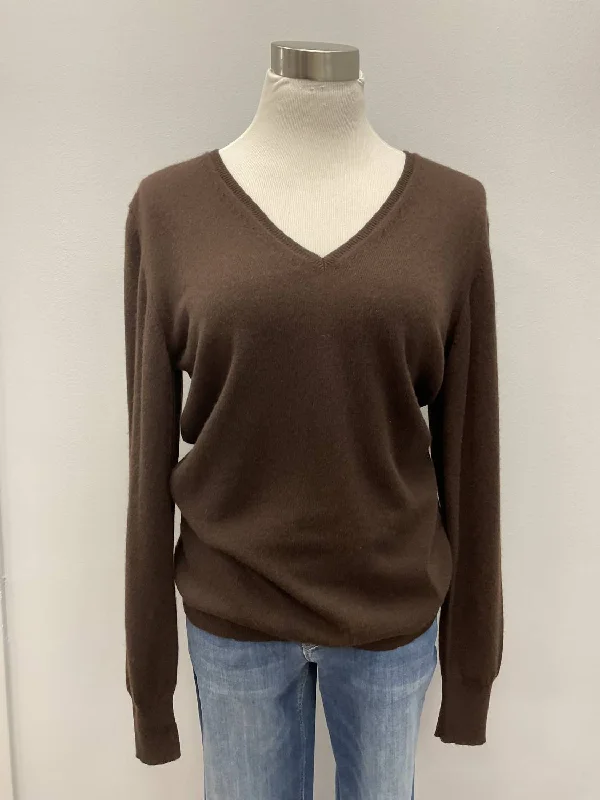 Plus-Size Women's Garments V-Neck Cashmere Sweater In Chocolate