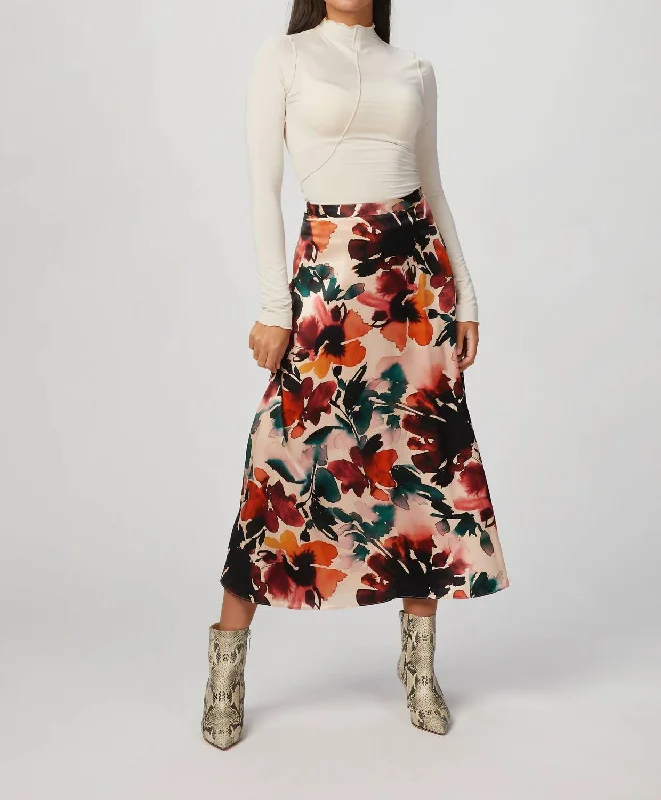 Women's Comfortable Lounge Outfit Winnie Skirt In Autumn Wildflowers