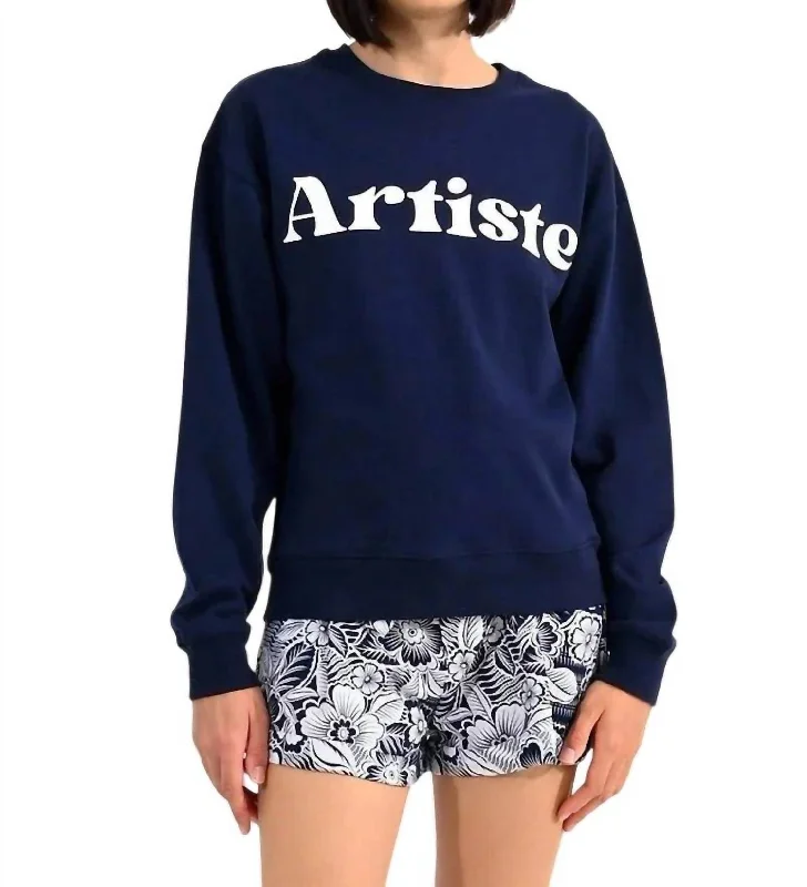 Women's Fashion Essentials Artiste Sweatshirt In Navy Blue